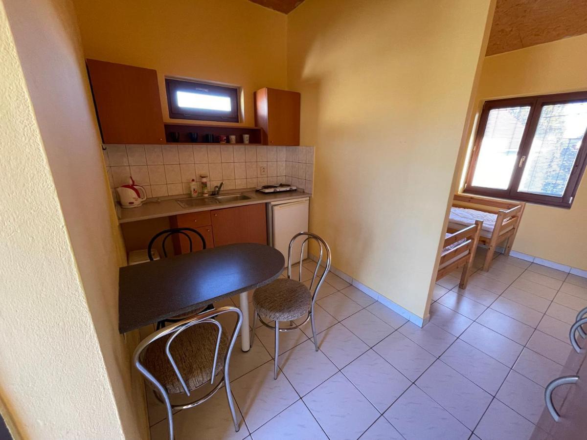Apartmány Forró Rybárska Veľký Meder Kültér fotó