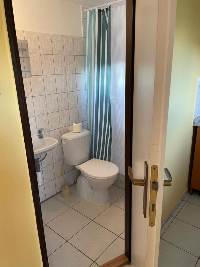 Apartmány Forró Rybárska Veľký Meder Kültér fotó