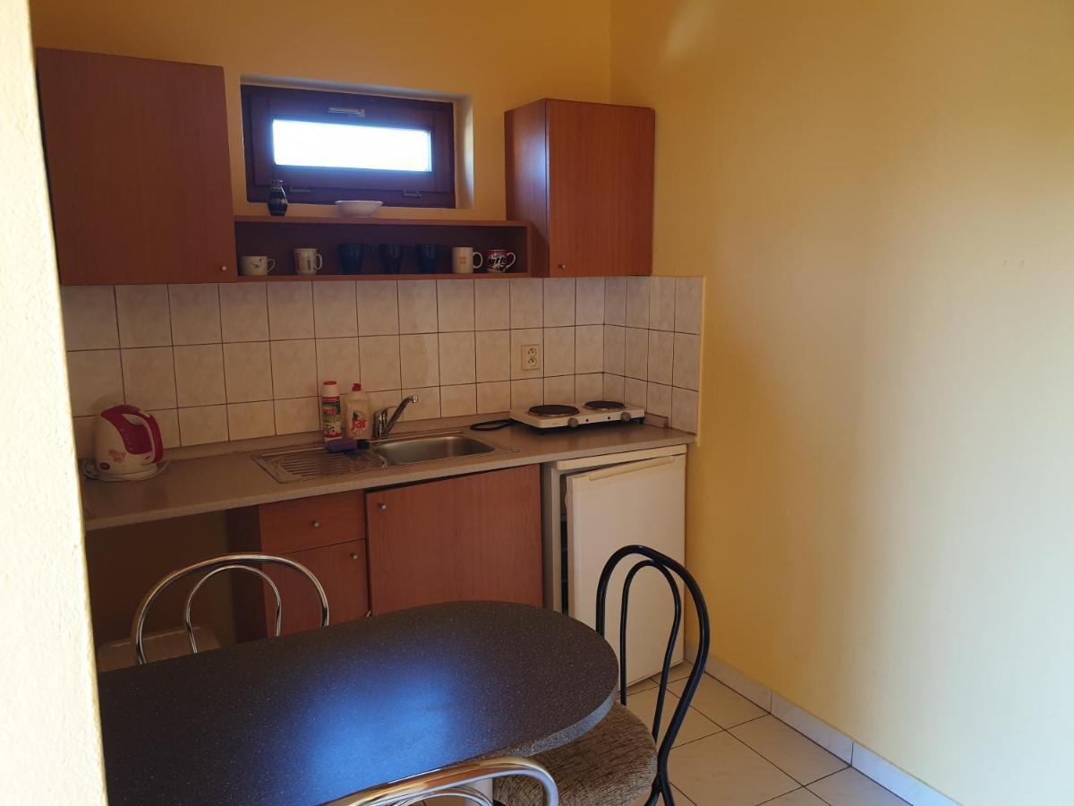 Apartmány Forró Rybárska Veľký Meder Kültér fotó